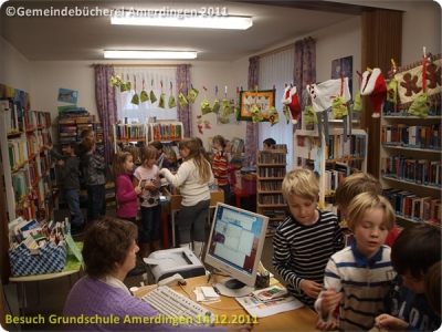 Besuch der Grundschule Amerdingen 20111214_007