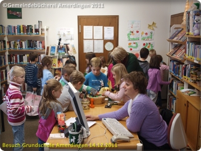 Besuch der Grundschule Amerdingen 20111214_098